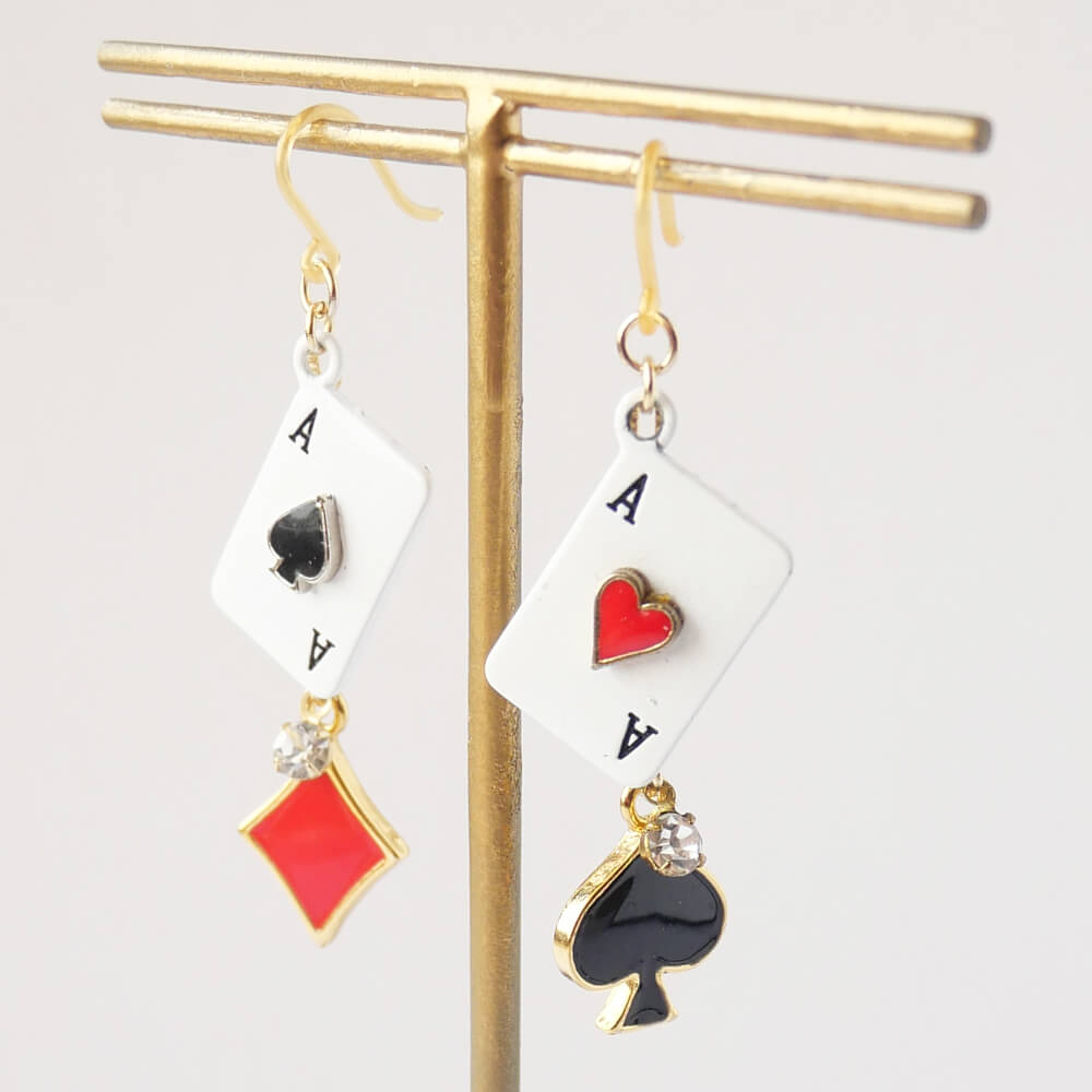 ピアス 樹脂ポスト トランプ カード