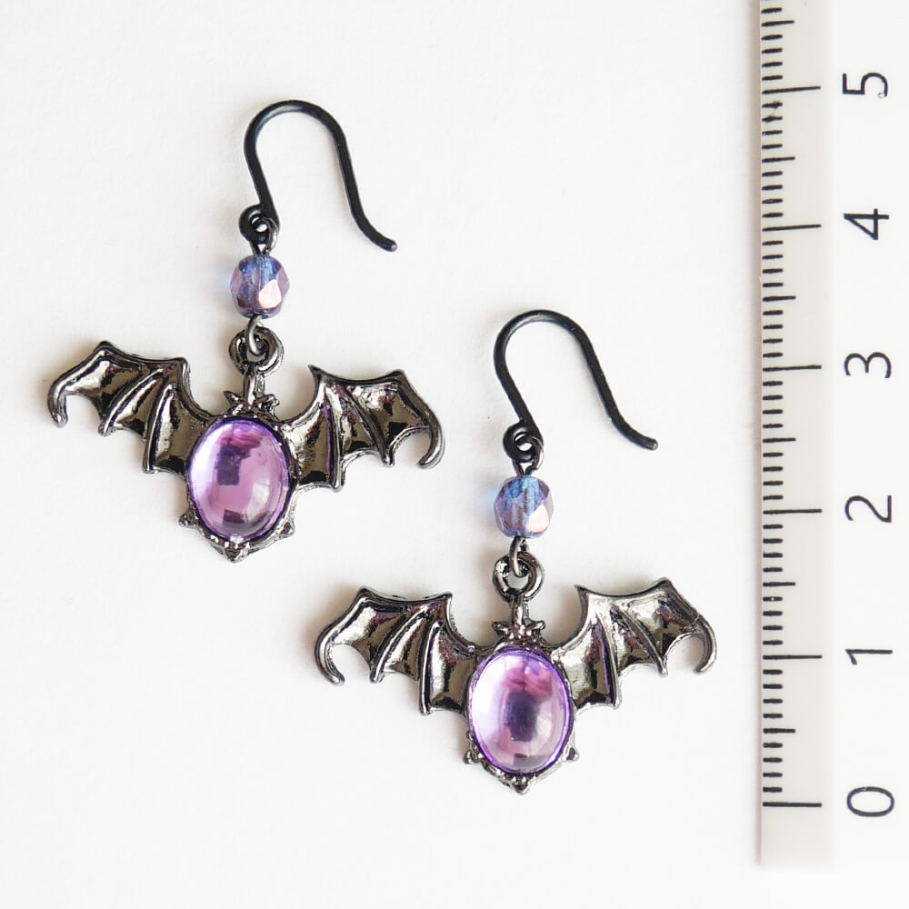 【樹脂ポスト】蝙蝠 コウモリ ピアス ハロウィン ノンアレルギー