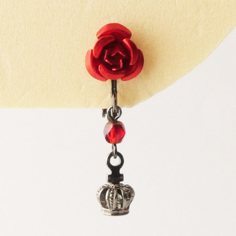 【ローズガーデン】赤薔薇 王冠 レッドローズ クラウン イヤリング