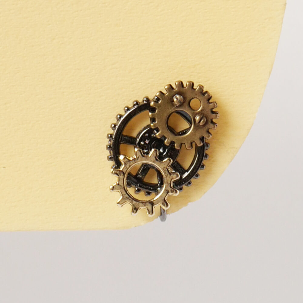 【steampunk】歯車 ギア スチームパンク イヤリング ミックスカラー