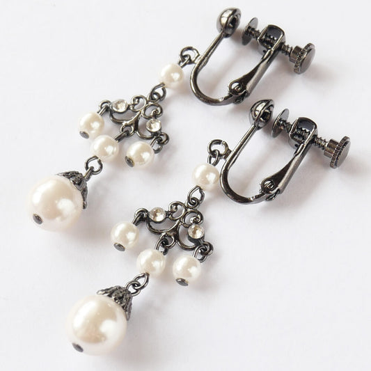 ミニ ホワイト パール イヤリング