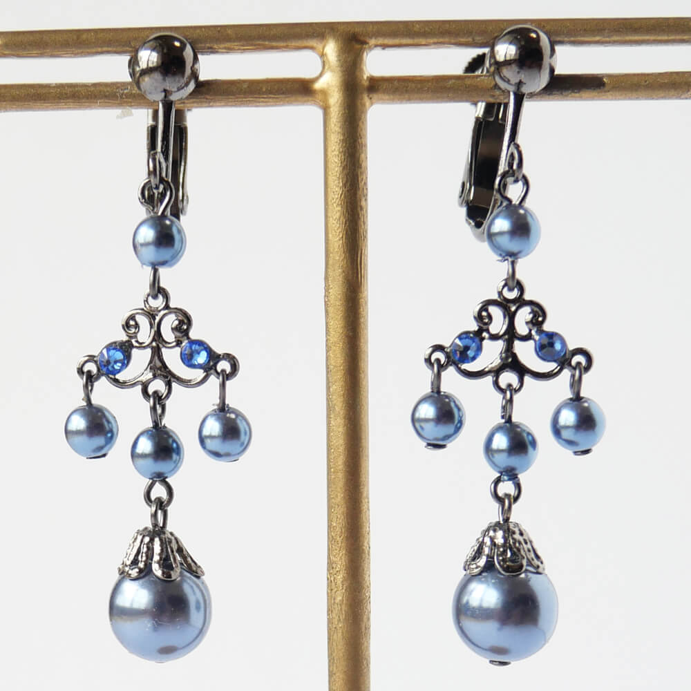 ミニ ホワイト パール イヤリング