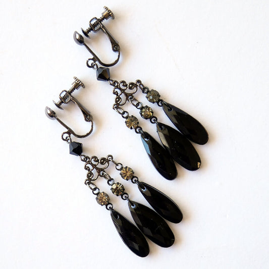 ブラック シャンデリア イヤリング