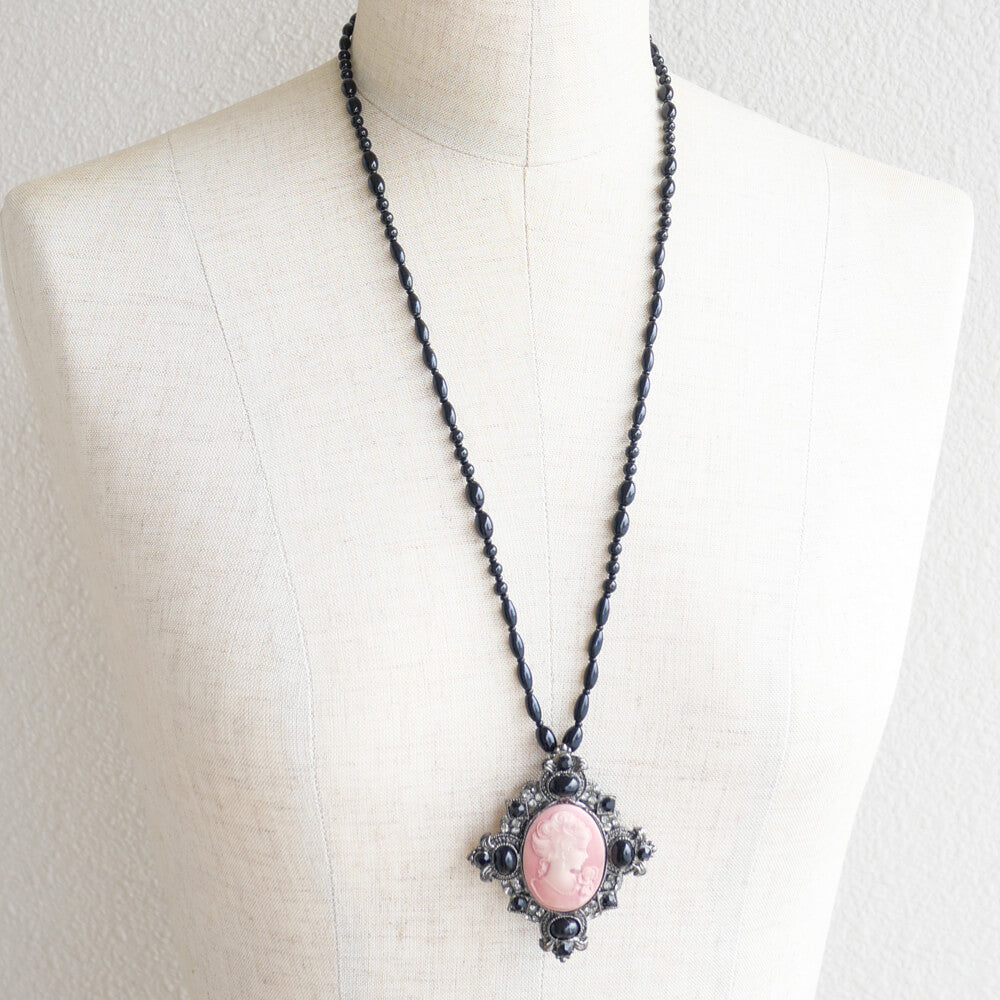 カメオ ブローチ ブラック ボール 3連 ネックレス