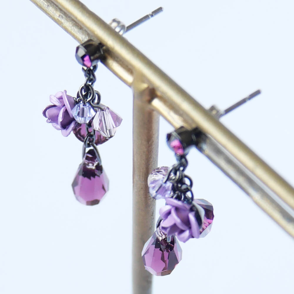 パープル ローズ ドロップ ストーン クリスタル ピアス 紫 薔薇 バラ
