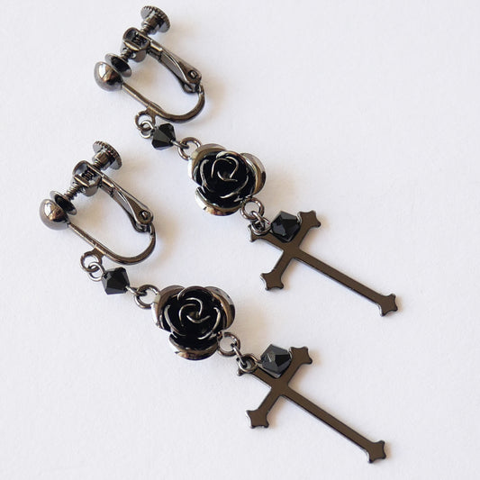 薔薇 十字架 黒石 イヤリング
