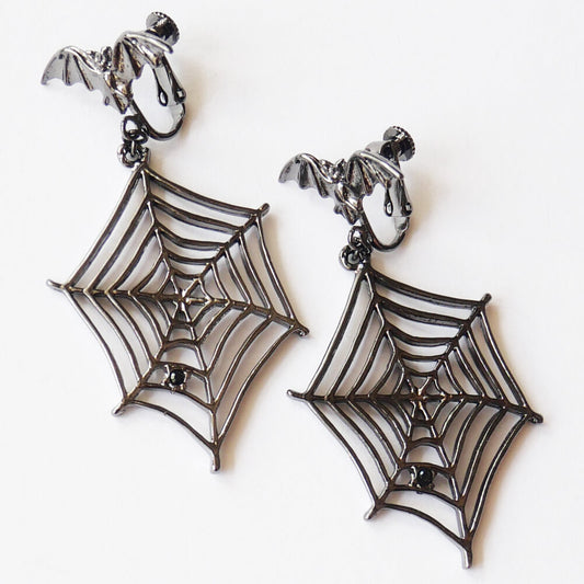 【ゴシック】蜘蛛の巣&蝙蝠イヤリング ハロウィンコスチューム