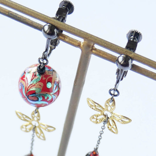 和風 唐草 赤珠 アシンメトリー イヤリング