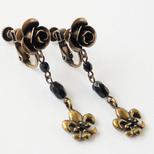 アンティーク ローズ 百合の紋章 イヤリング