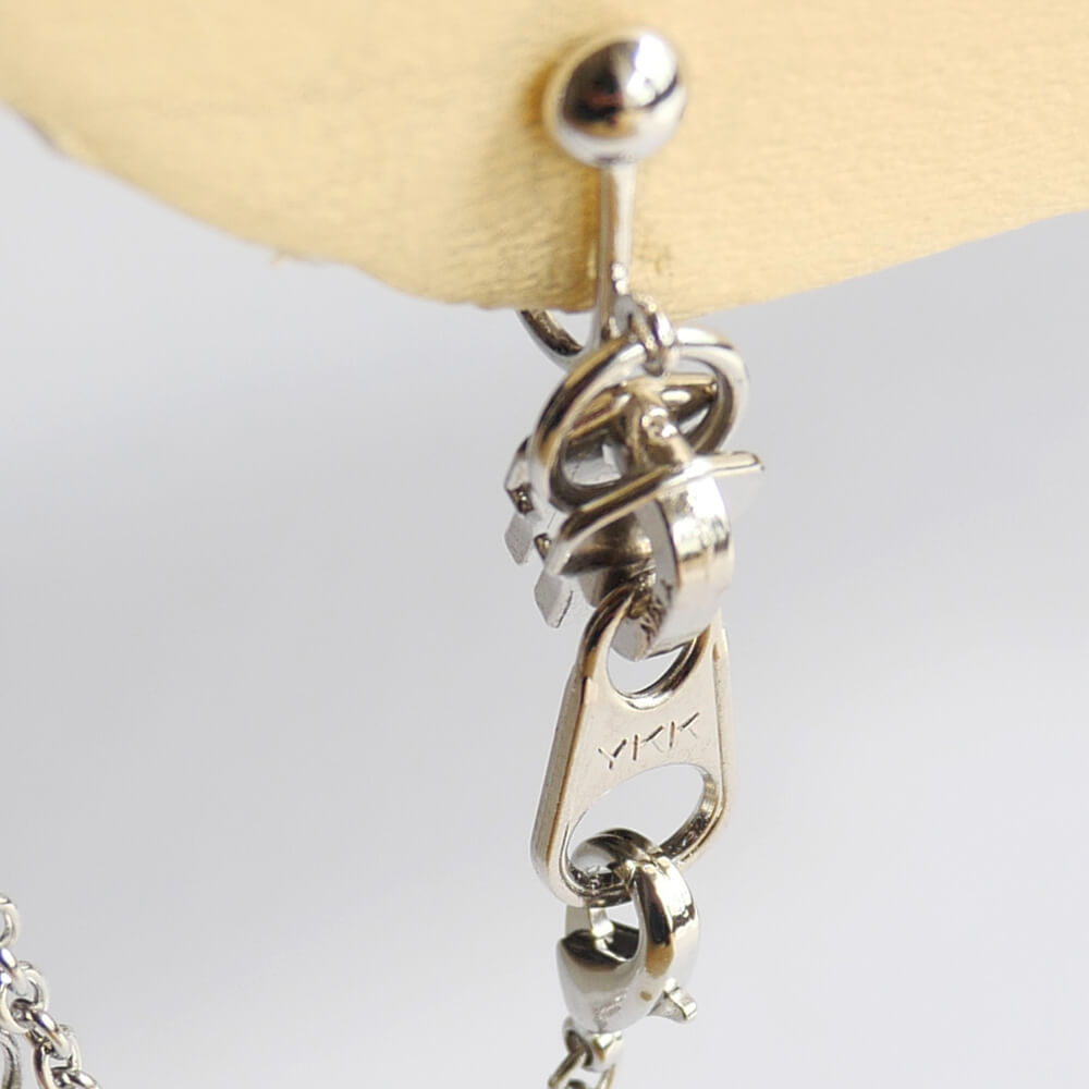 イヤーカフ チェーン ファスナー イヤリング シルバーカラー 片耳タイプ