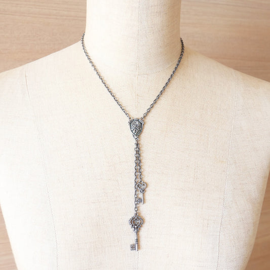 鍵 ダブル キー ロザリオ ネックレス ショートタイプ