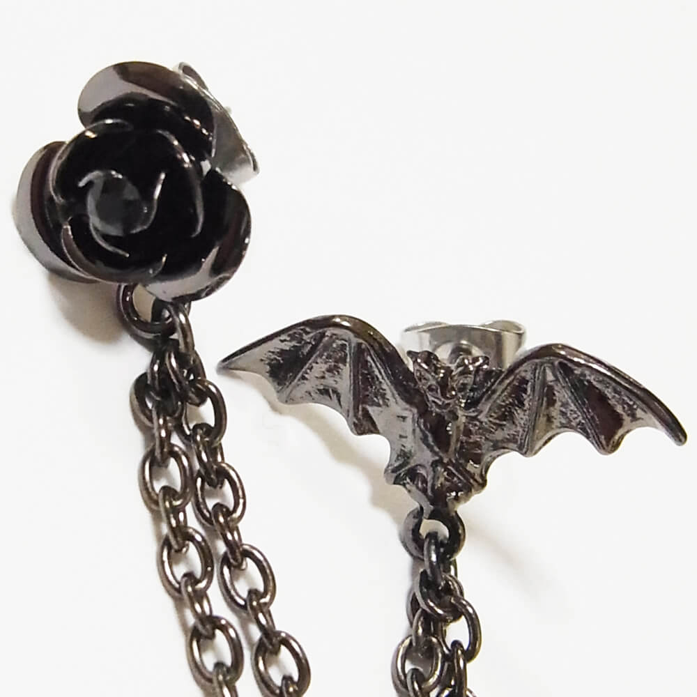 蝙蝠&薔薇 ダブル ピアス (片耳タイプ)