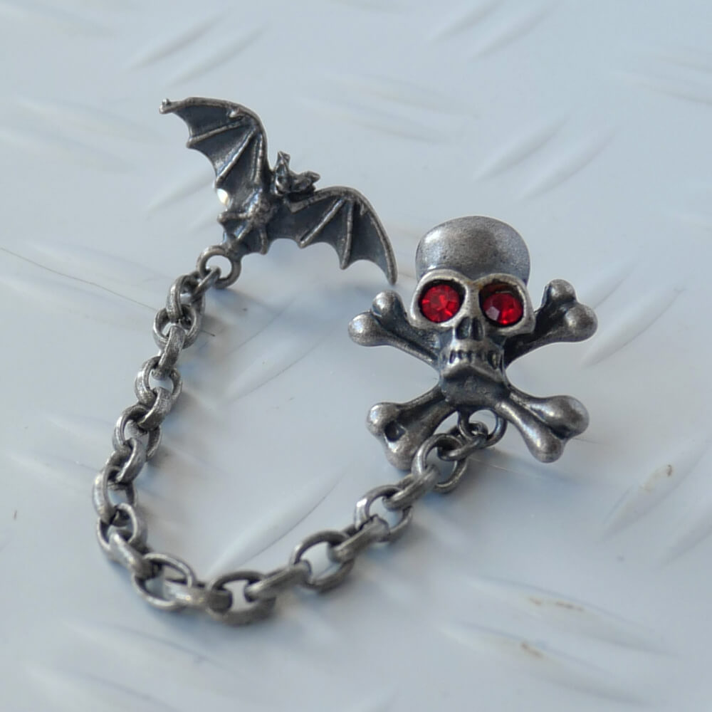 【ゴスロリ】蝙蝠&髑髏ダブルピアス (片耳タイプ)