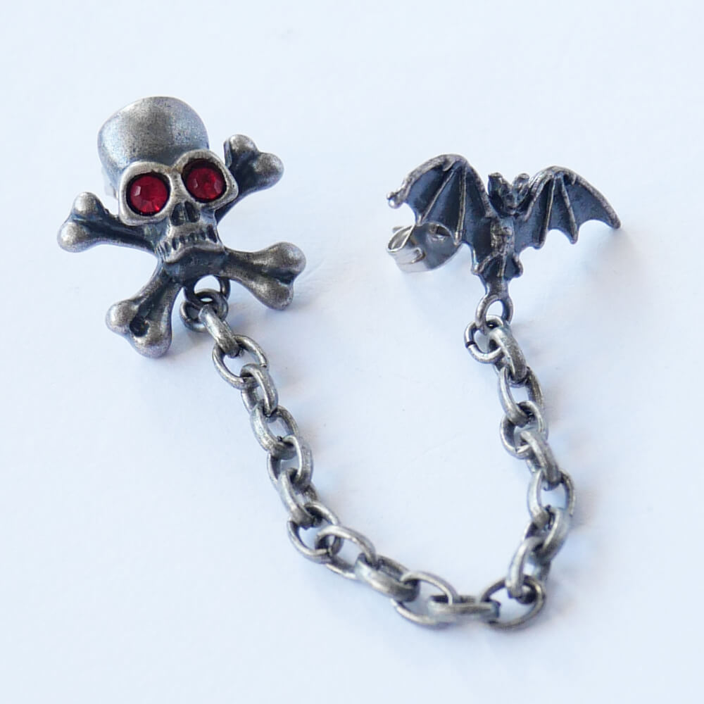 【ゴスロリ】蝙蝠&髑髏ダブルピアス (片耳タイプ)
