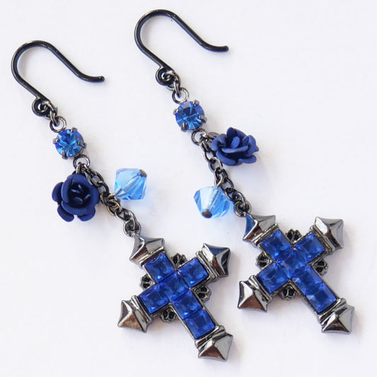 【ノンアレルギー】ブルー ローズ スクエア ストーン クロス ピアス 十字架