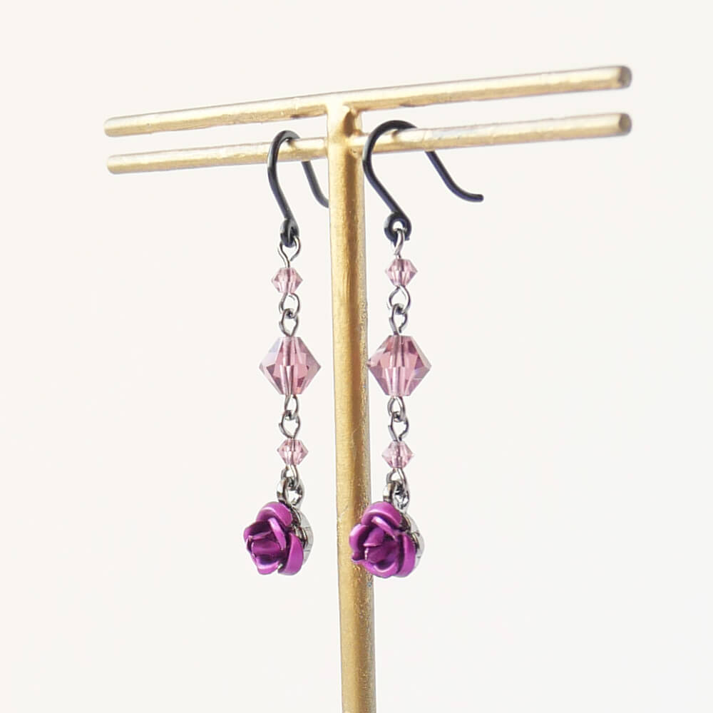 樹脂ピアス ミニ カットガラス 薔薇