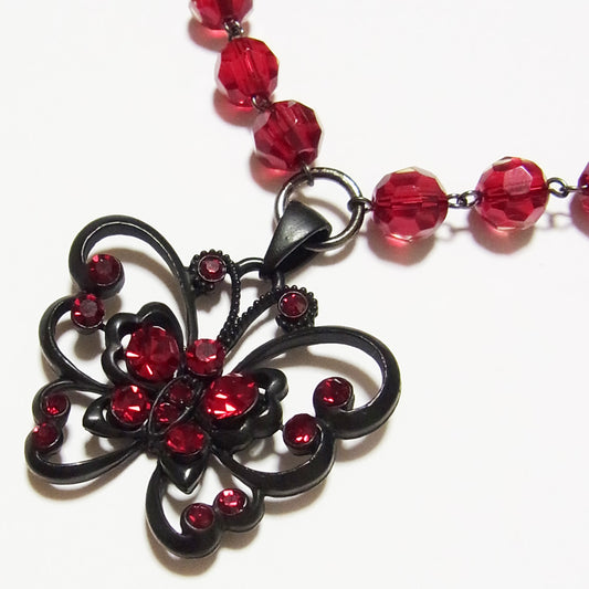 ネックレス 蝶 黒 バタフライ レッド ストーン ゴスロリ