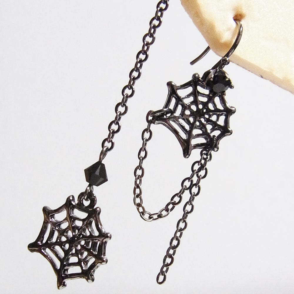 Halloween 蜘蛛の巣 スパイダー アシンメトリー ピアス ハロウィン