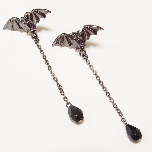【ゴシック Halloween】蝙蝠 ロング チェーン ピアス ハロウィン