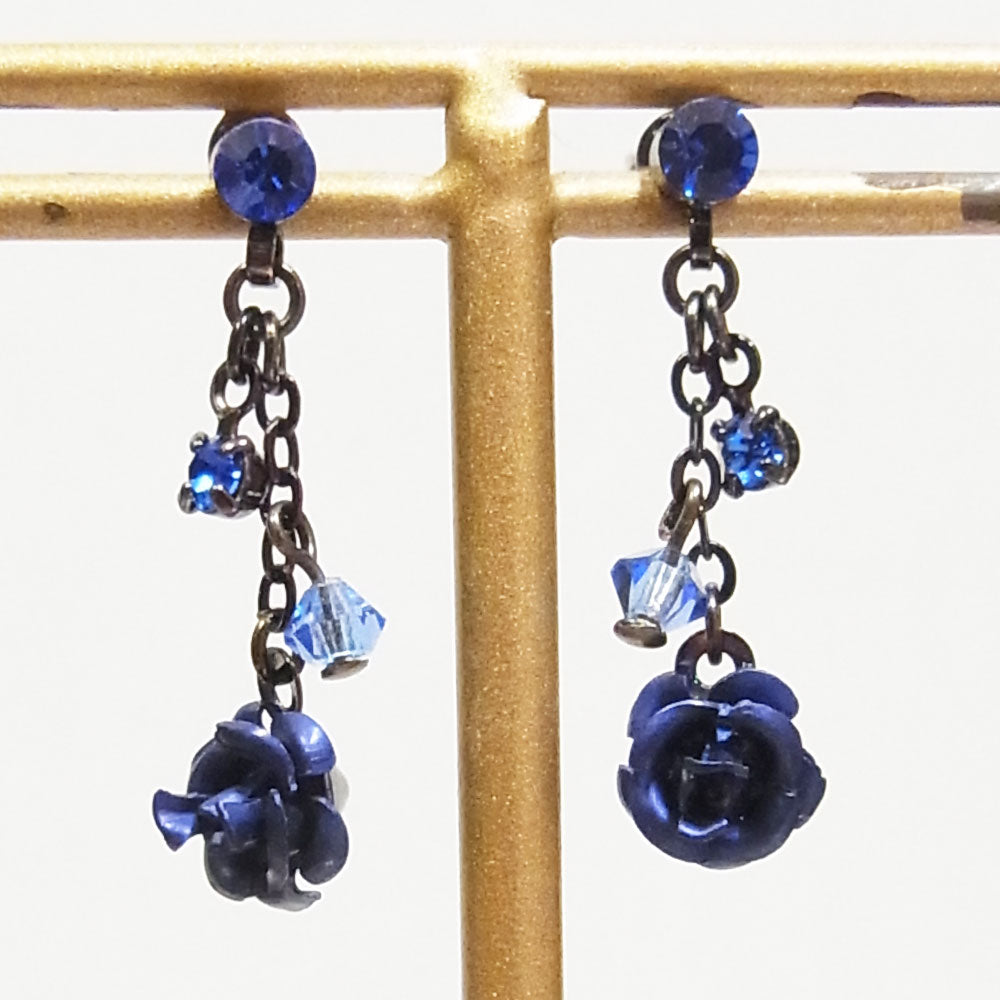 ピアス バラ ローズ 小さめ ゴスロリ 赤 黒 青 紫 薔薇