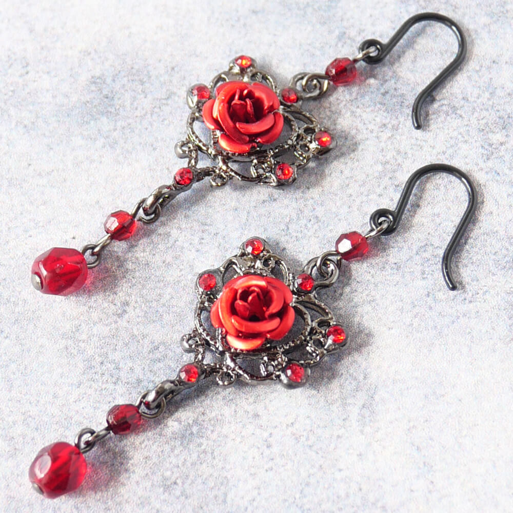 樹脂ポスト ゴスロリ 薔薇 ゴスハート ピアス ブランド