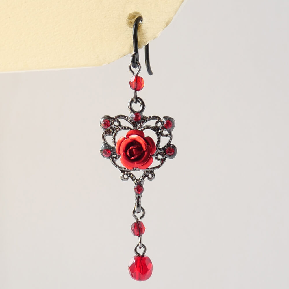 樹脂ポスト ゴスロリ 薔薇 ゴスハート ピアス ブランド