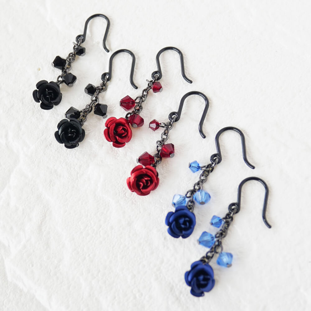 [Hypoallergenic] Gunmetal Mini Rose Stud Earrings