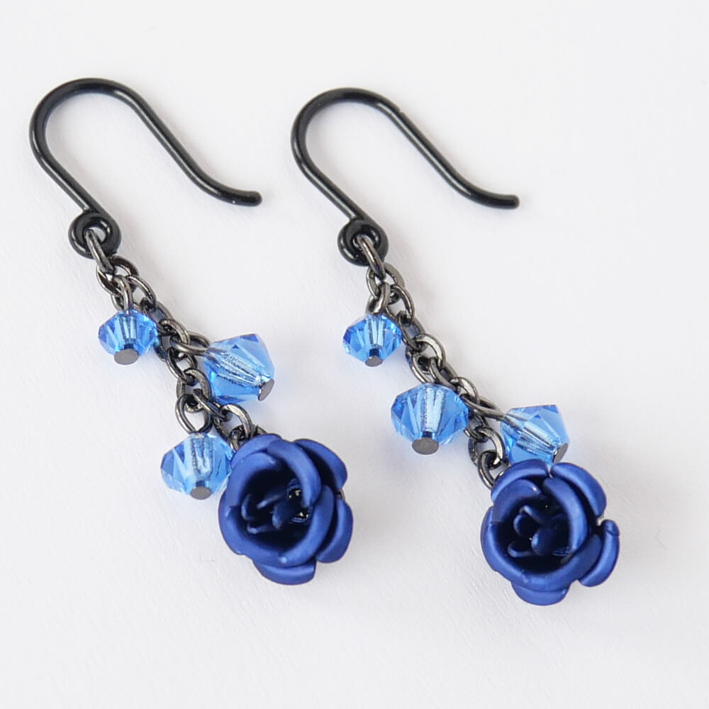 [Hypoallergenic] Gunmetal Mini Rose Stud Earrings