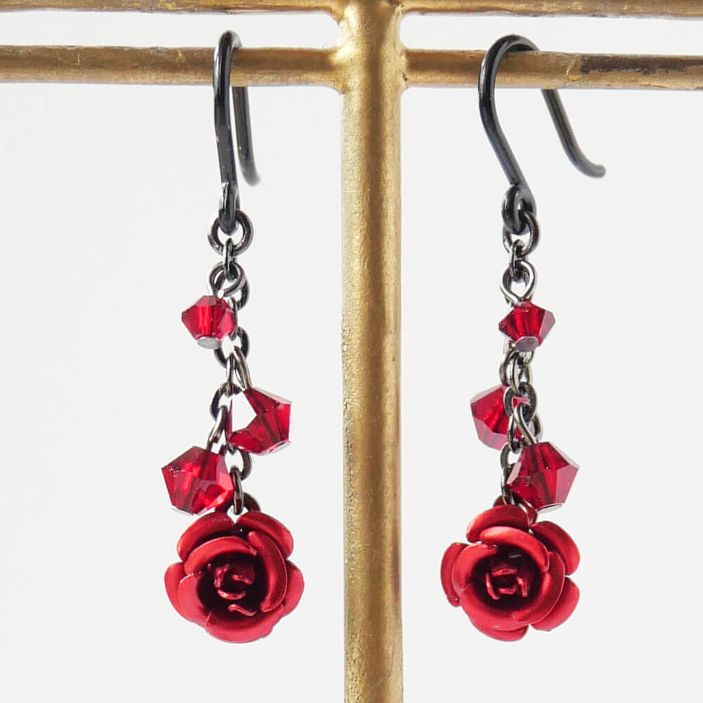 [Hypoallergenic] Gunmetal Mini Rose Stud Earrings