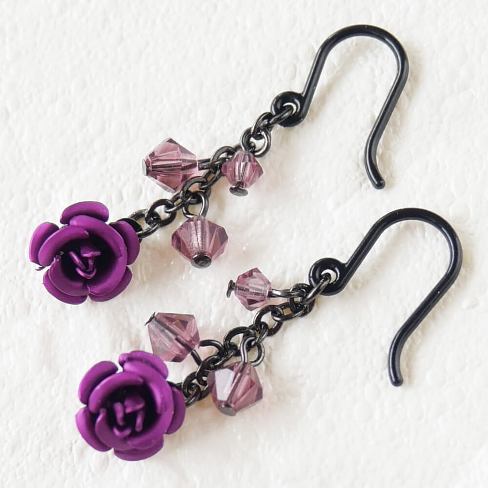 [Hypoallergenic] Gunmetal Purple Rose Mini Rose Earrings