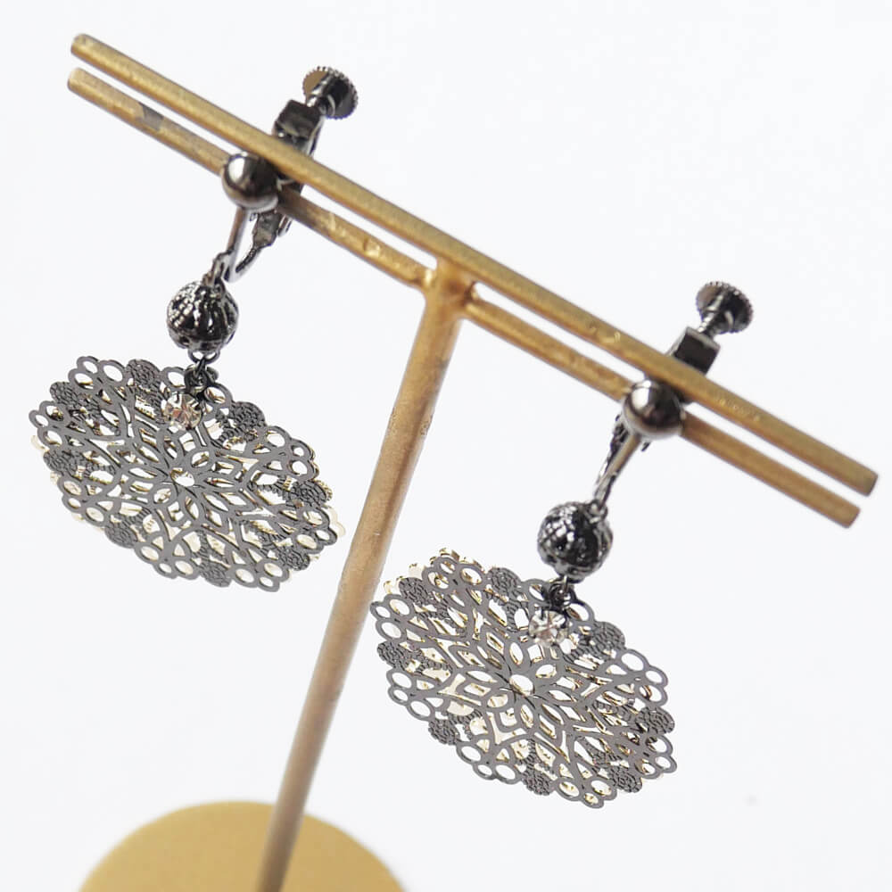 ゴシック調 アラベスク イヤリング