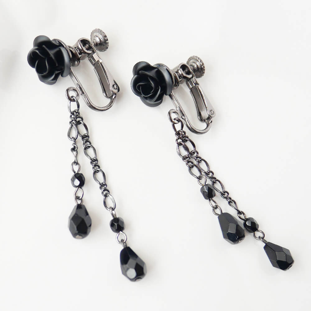 黒薔薇 ブラックストーン ガンメタ イヤリング