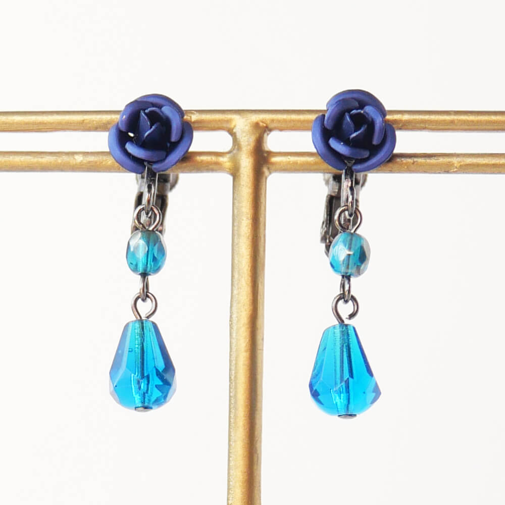 ブルーローズ＆ブルークリスタルイヤリング