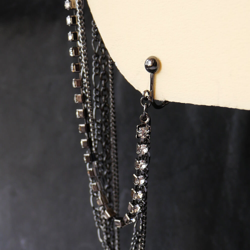 [Gothic Style] Triple Chain Rhinestone Ear Cuff (Single Ear)