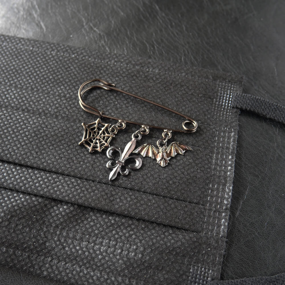 Mask Charm Fit Pin Gunmetal Gothic & Lolita Bat Spiderweb Fleur-de-lis Kilt Pin