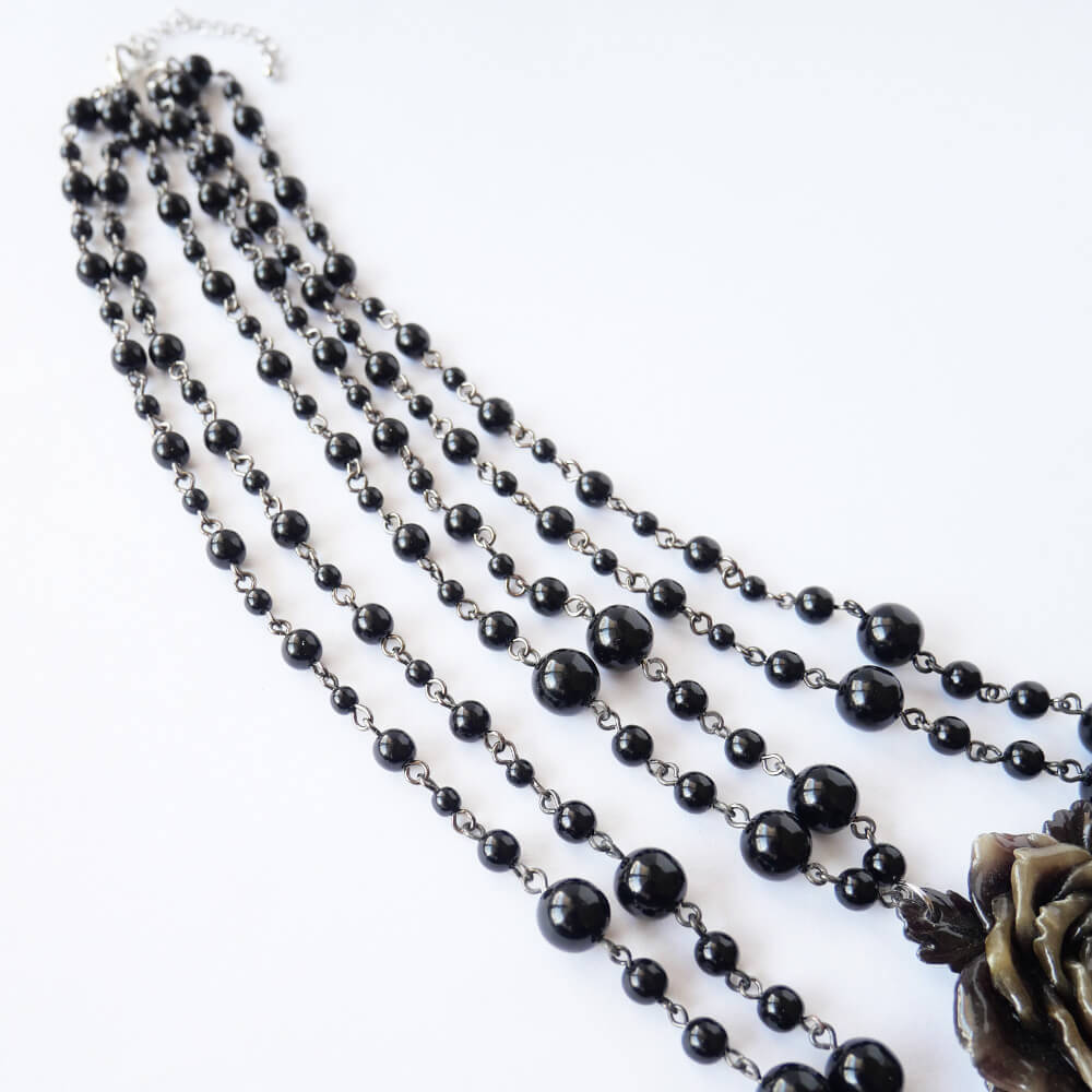 黒薔薇 ゴシック ブラック ３連ネックレス