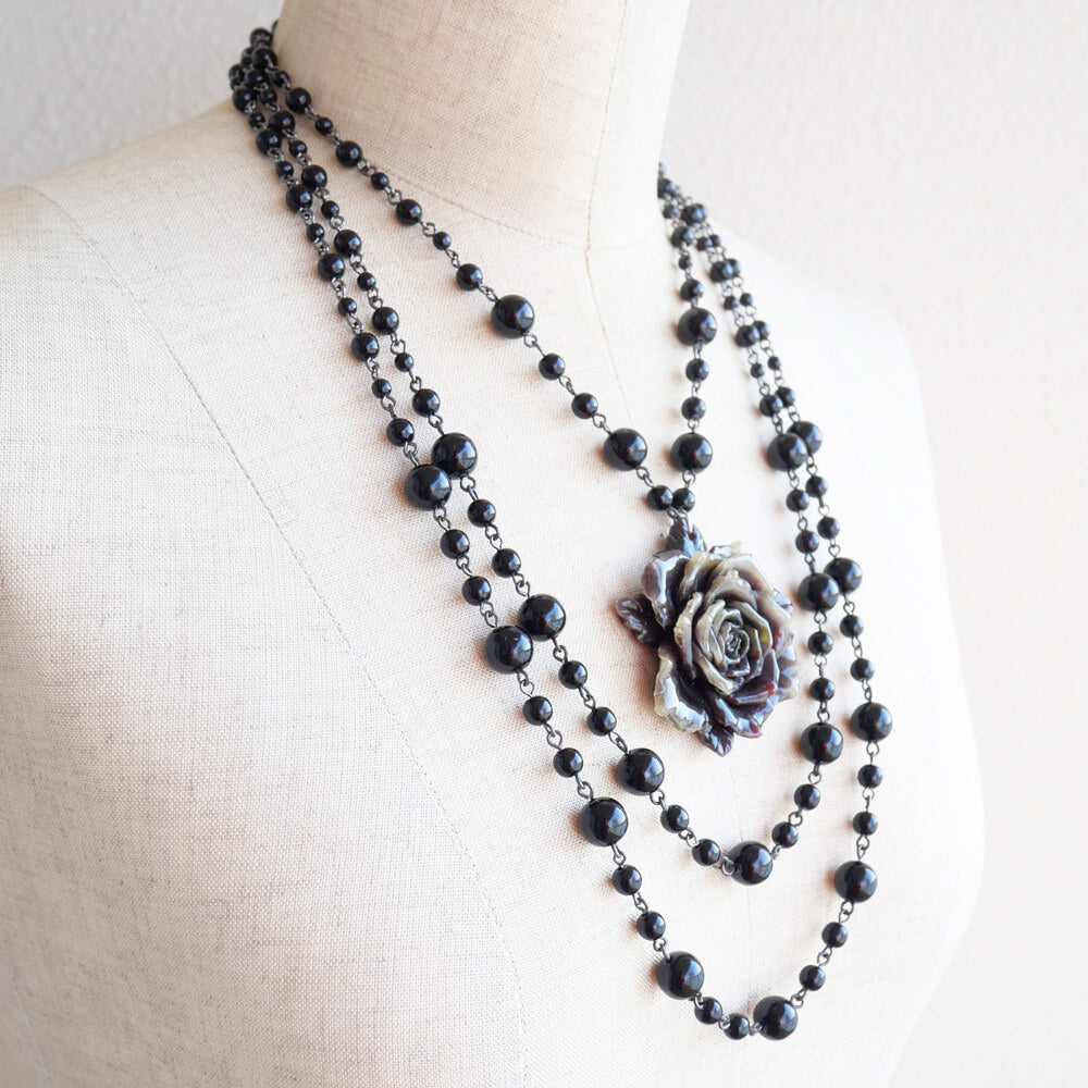黒薔薇 ゴシック ブラック ３連ネックレス