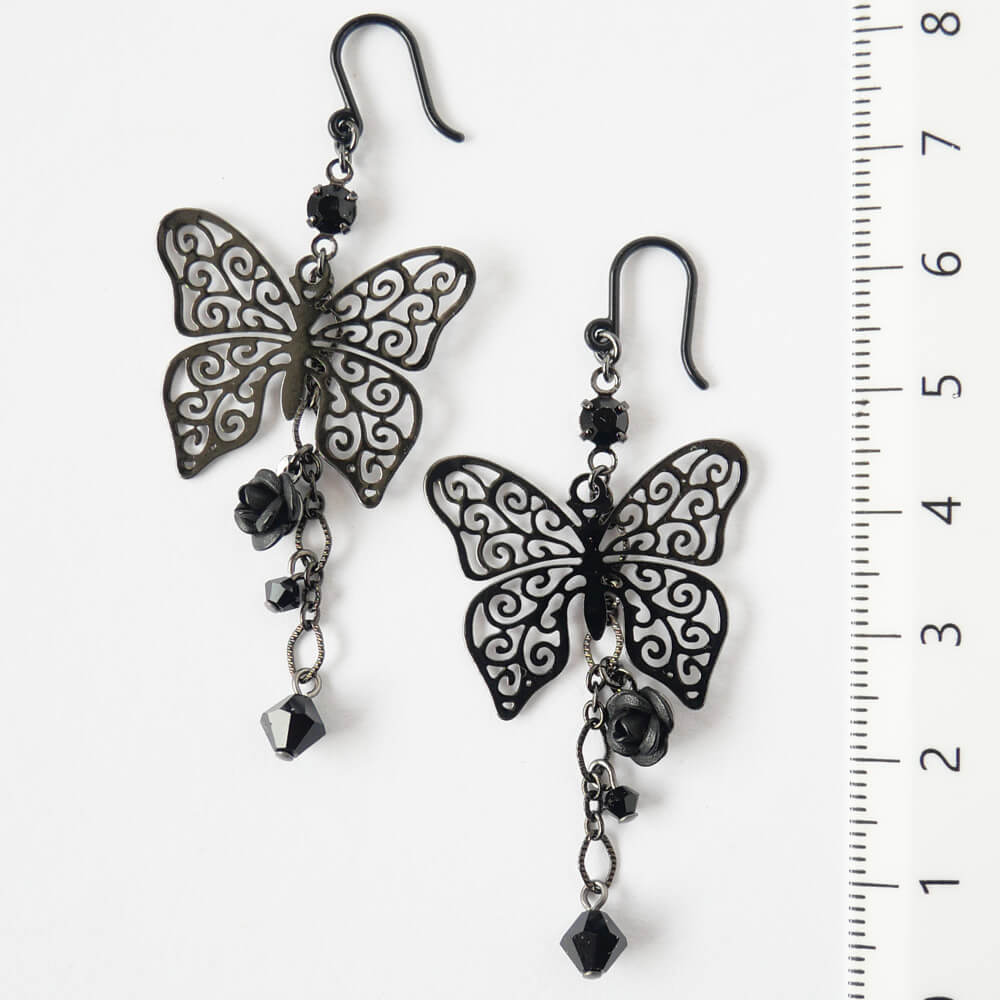 【樹脂ポスト】ステンド 蝶 ブラック ローズ ピアス ノンアレルギー