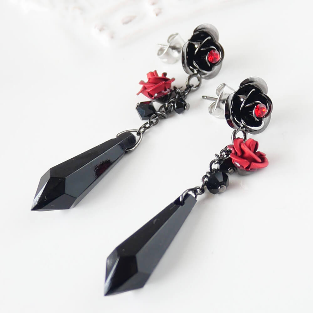 赤薔薇 ロング ピアス ブラックストーン ゴシック ゴスロリ バラ