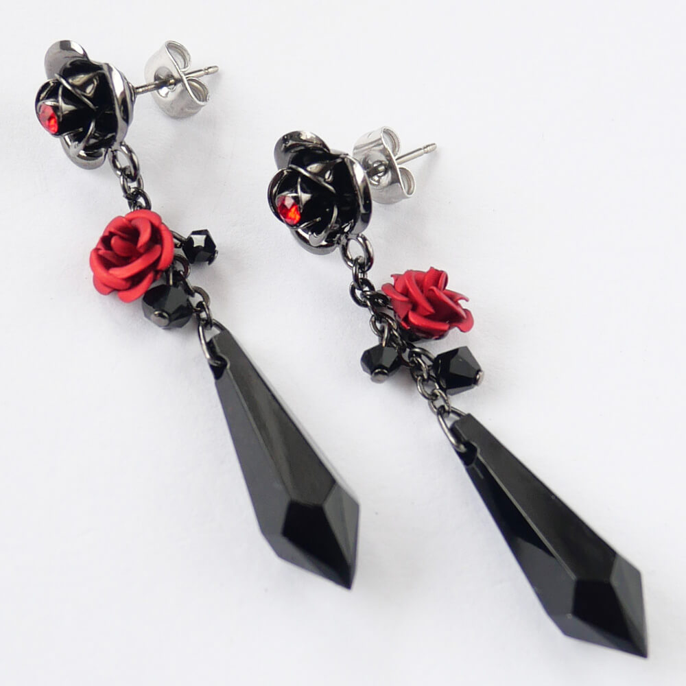 赤薔薇 ロング ピアス ブラックストーン ゴシック ゴスロリ バラ