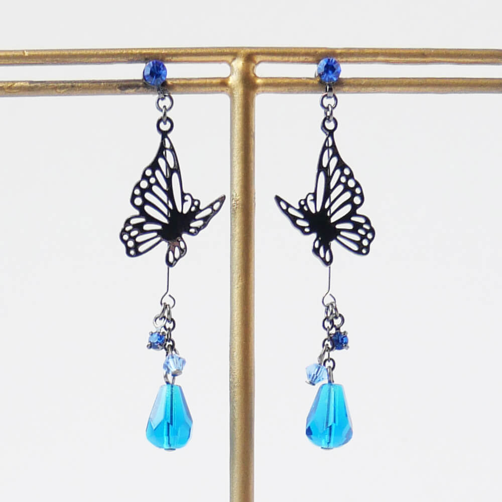 ゴスロリ ピアス ステンド蝶 バタフライ ブルードロップ