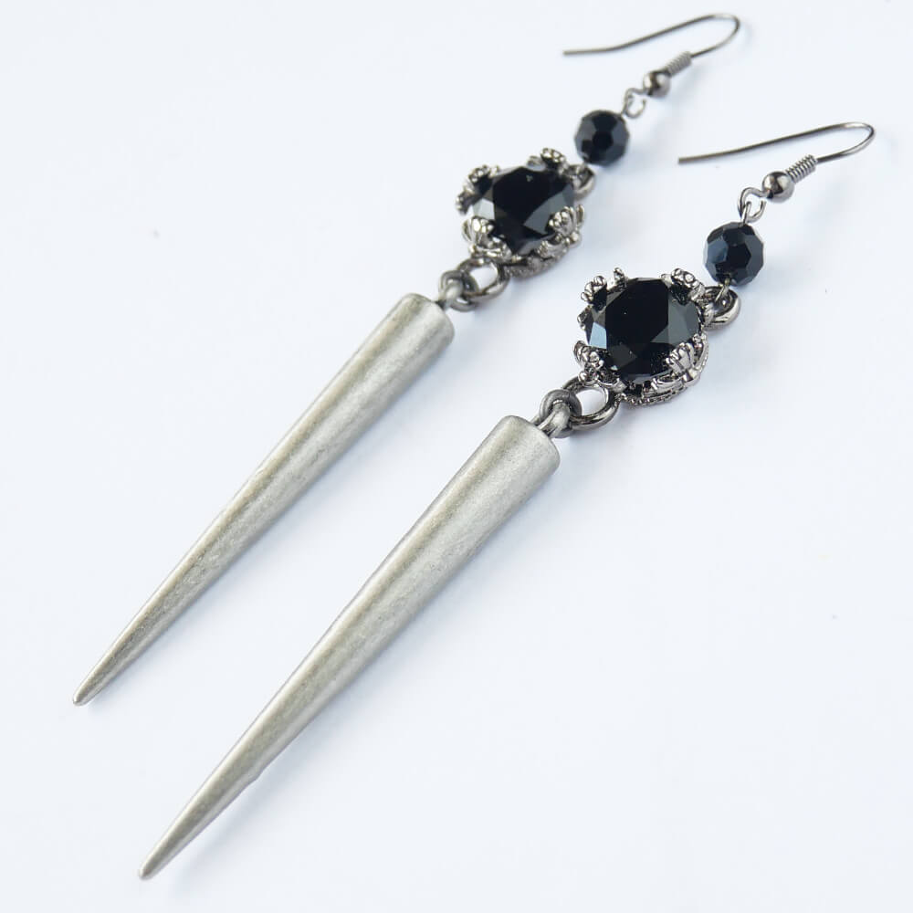 【ゴシック パンク】ブラックストーン ロングスタッズ ピアス 10cm 十字架 石座 ハンドメイド