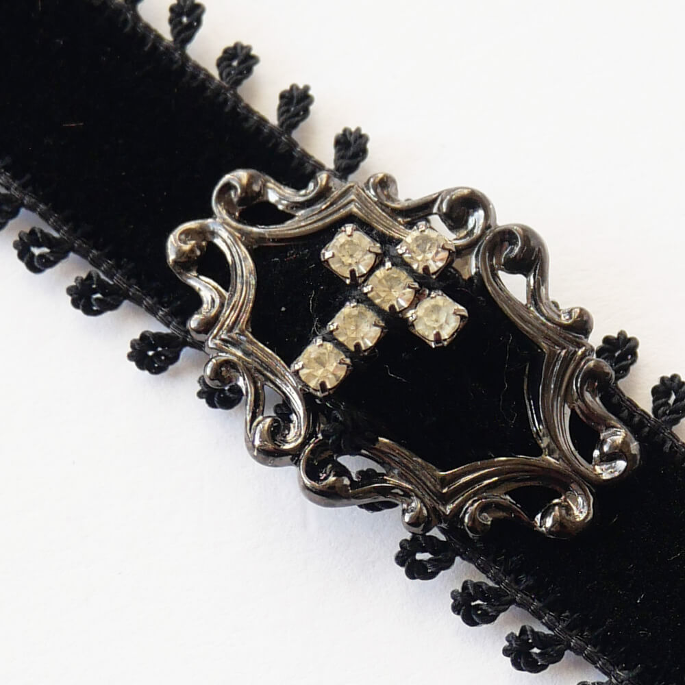 クリスタル ストーン クロス ブラック ベルベット シンプル チョーカー