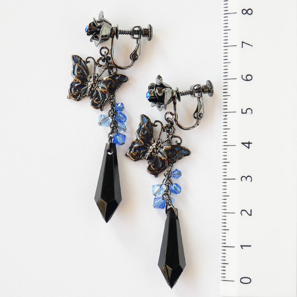 ゴシック ブラック カット ステンド蝶 薔薇 イヤリング ブルー