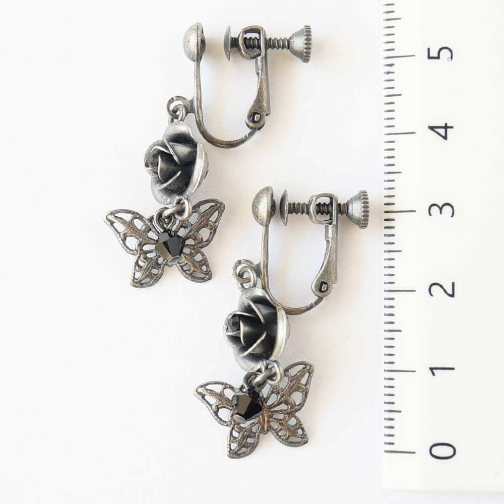 銀古美 薔薇 蝶 黒石 イヤリング