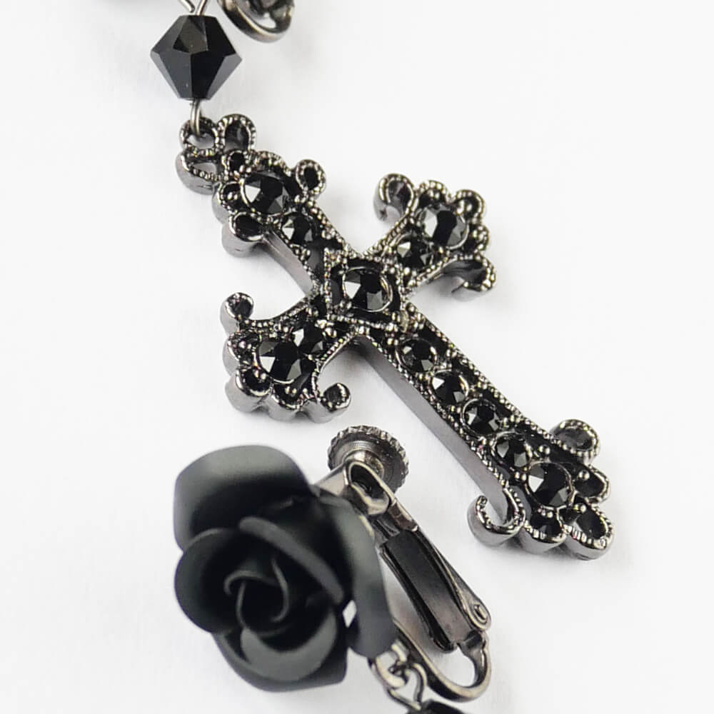イヤリング 薔薇 十字架 ブラック パープル レッド ローズ クロス ゴスロリ 黒 紫 赤