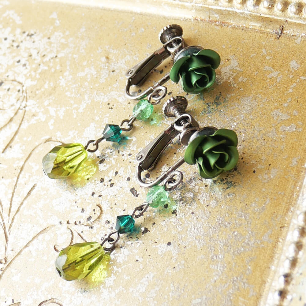緑薔薇 グリーン ドロップ イヤリング