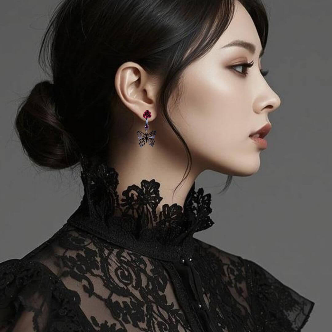 控えめゴスロリ イヤリング 薔薇 蝶 小さめ