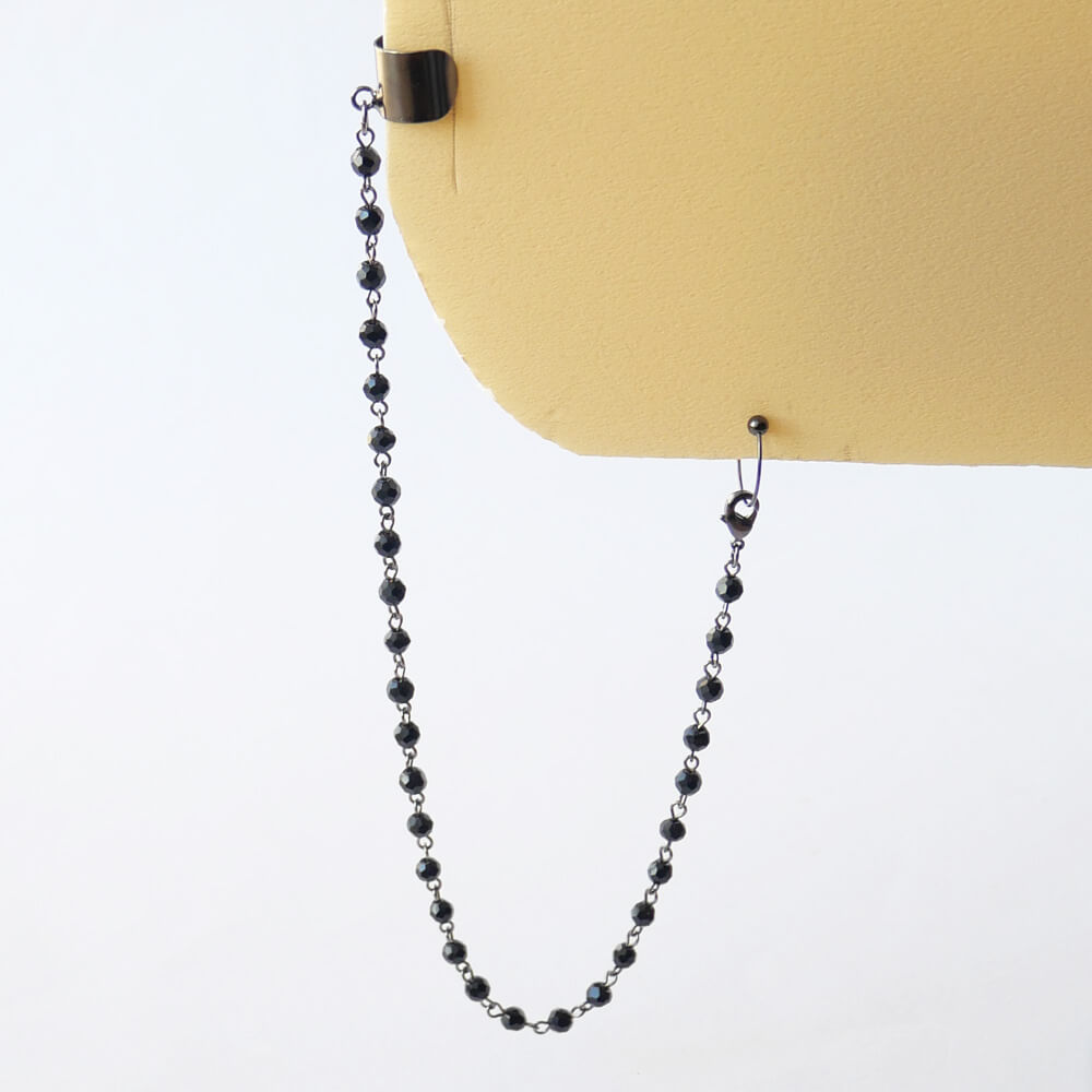 Fake Lip Piercing Earcuff & Black Cut Chain