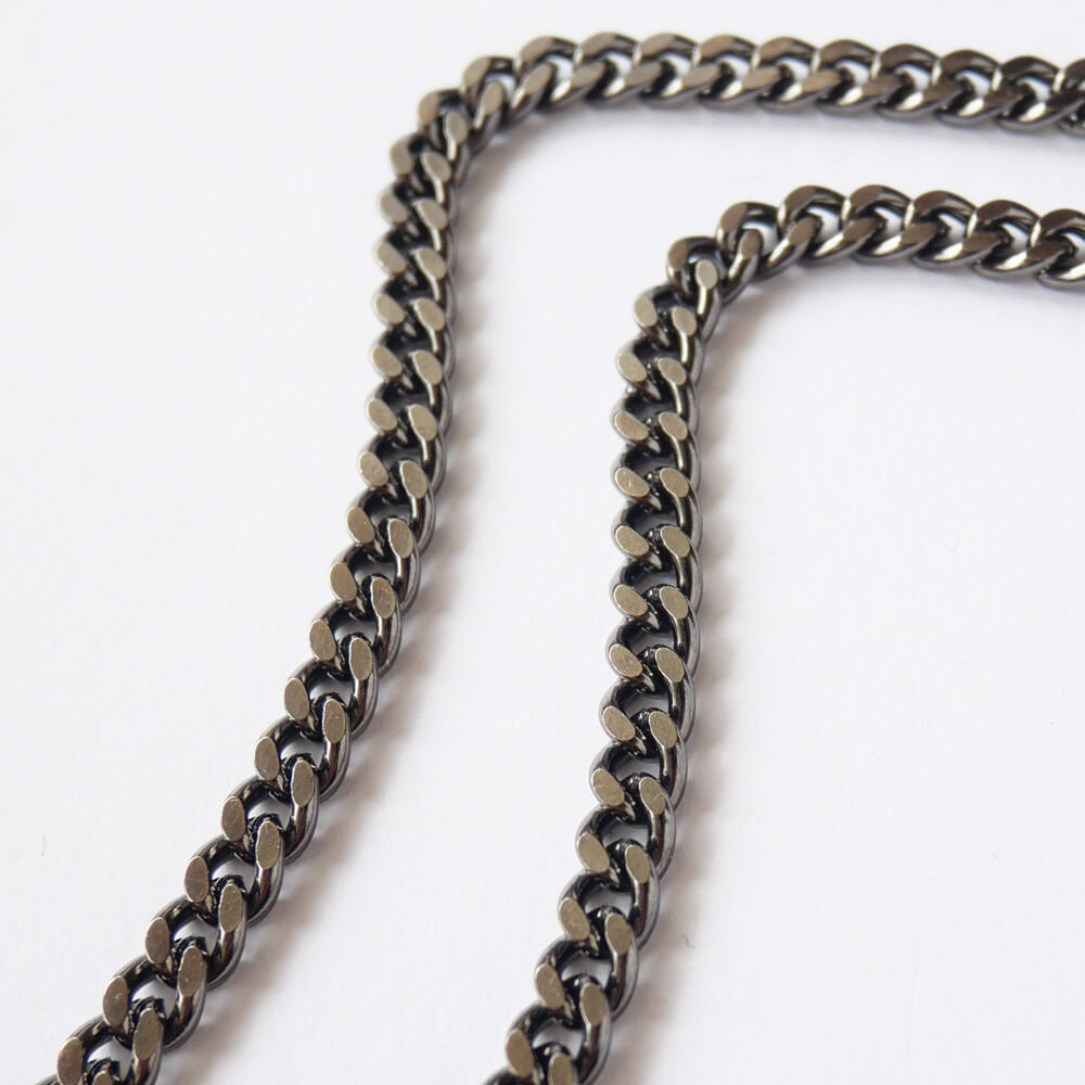 PUNK REMAKE BIG Handcuff Necklace